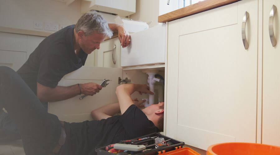 Professional burst pipe repair services in Zenda, KS